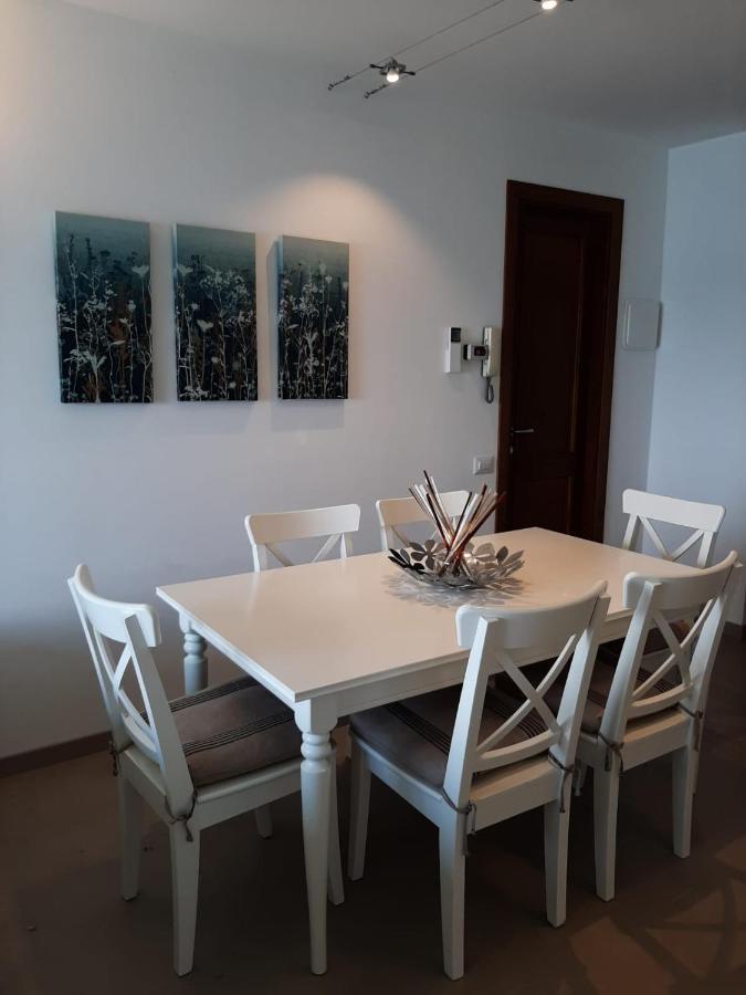 Bmp Apartment Gioiosa 1 Terrazza Vista Lago Belgirate Eksteriør bilde